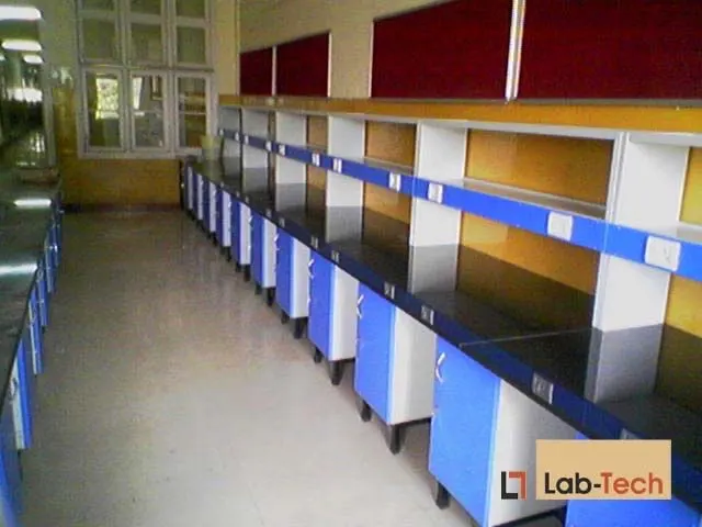 Instrument Benches built and installed by Lab-Tech — site photo 6
