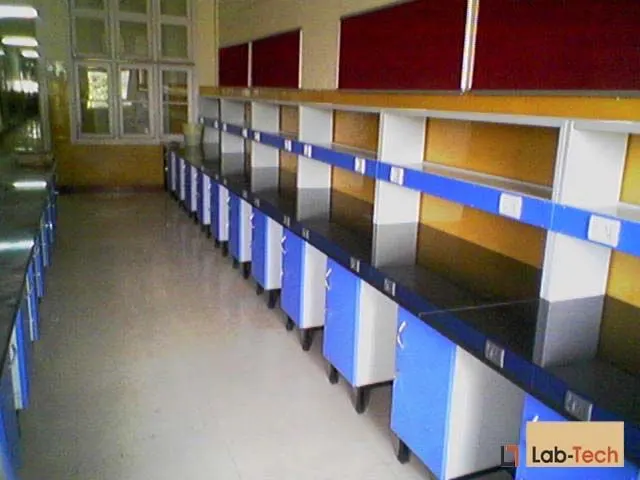 Instrument Benches built and installed by Lab-Tech — site photo 8