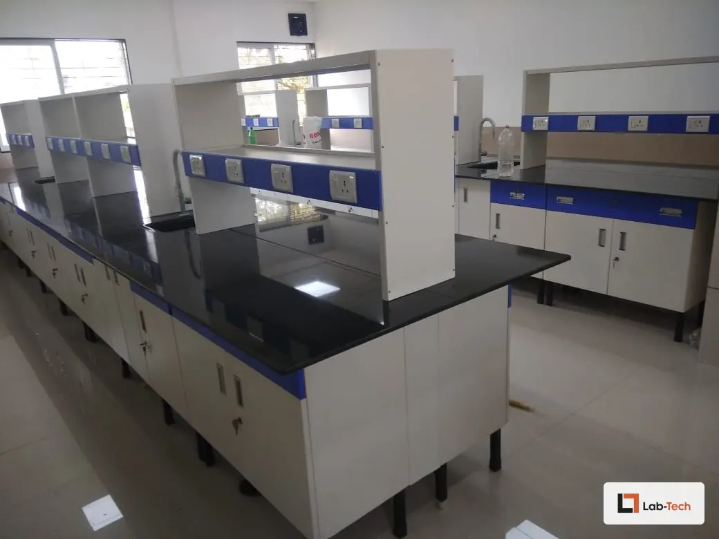 Island Benches built and installed by Lab-Tech — site photo 11